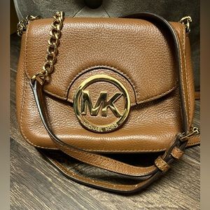 Michael Kors Fulton Small Crossbody